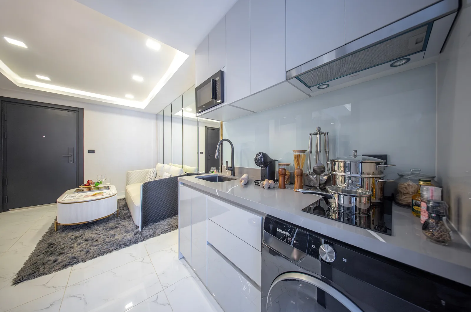 Grand Solaire Noble 28