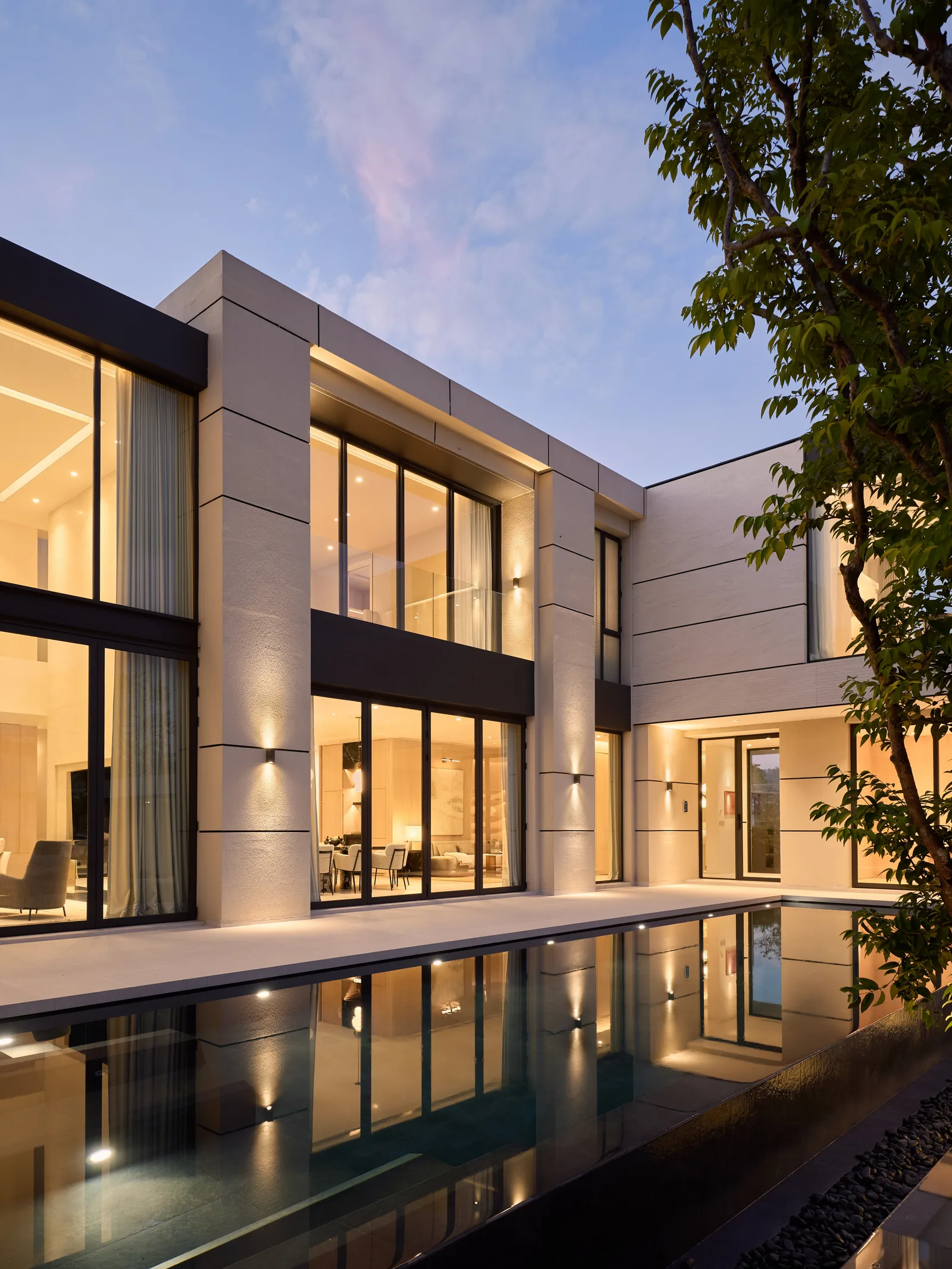 Lavish Estates 4