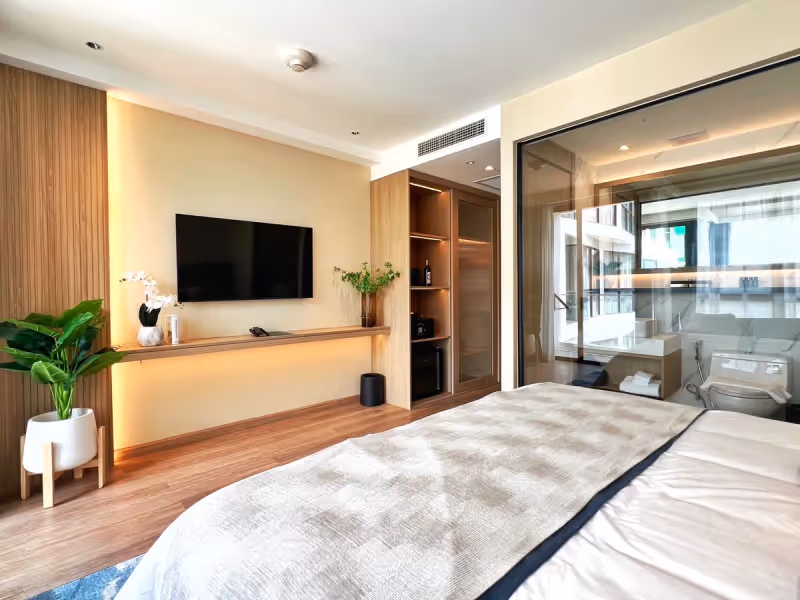 Radisson Laya Resort 10