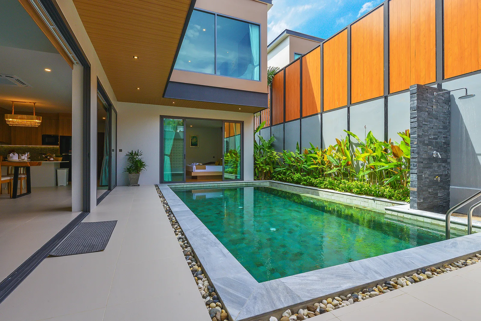Le Villa Lake 3