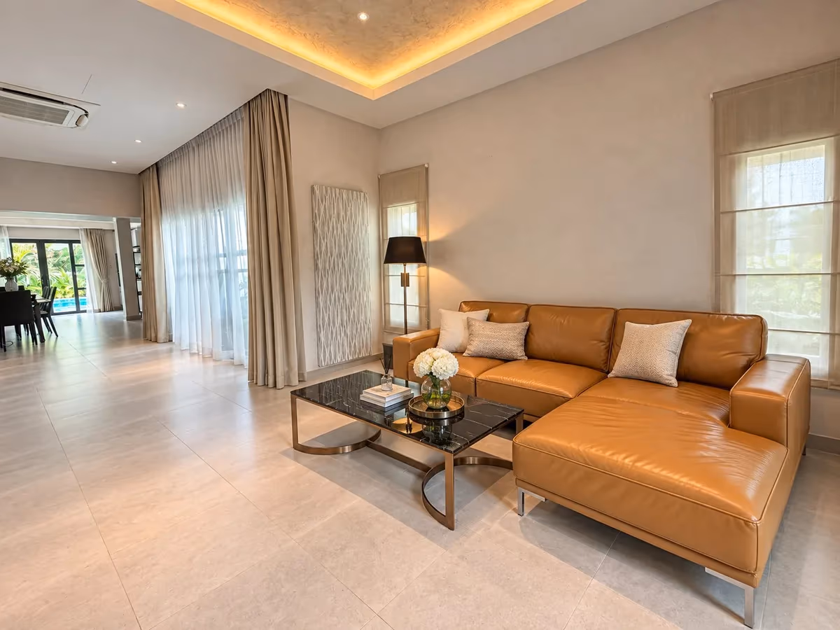 Resale · Aura Villa 3