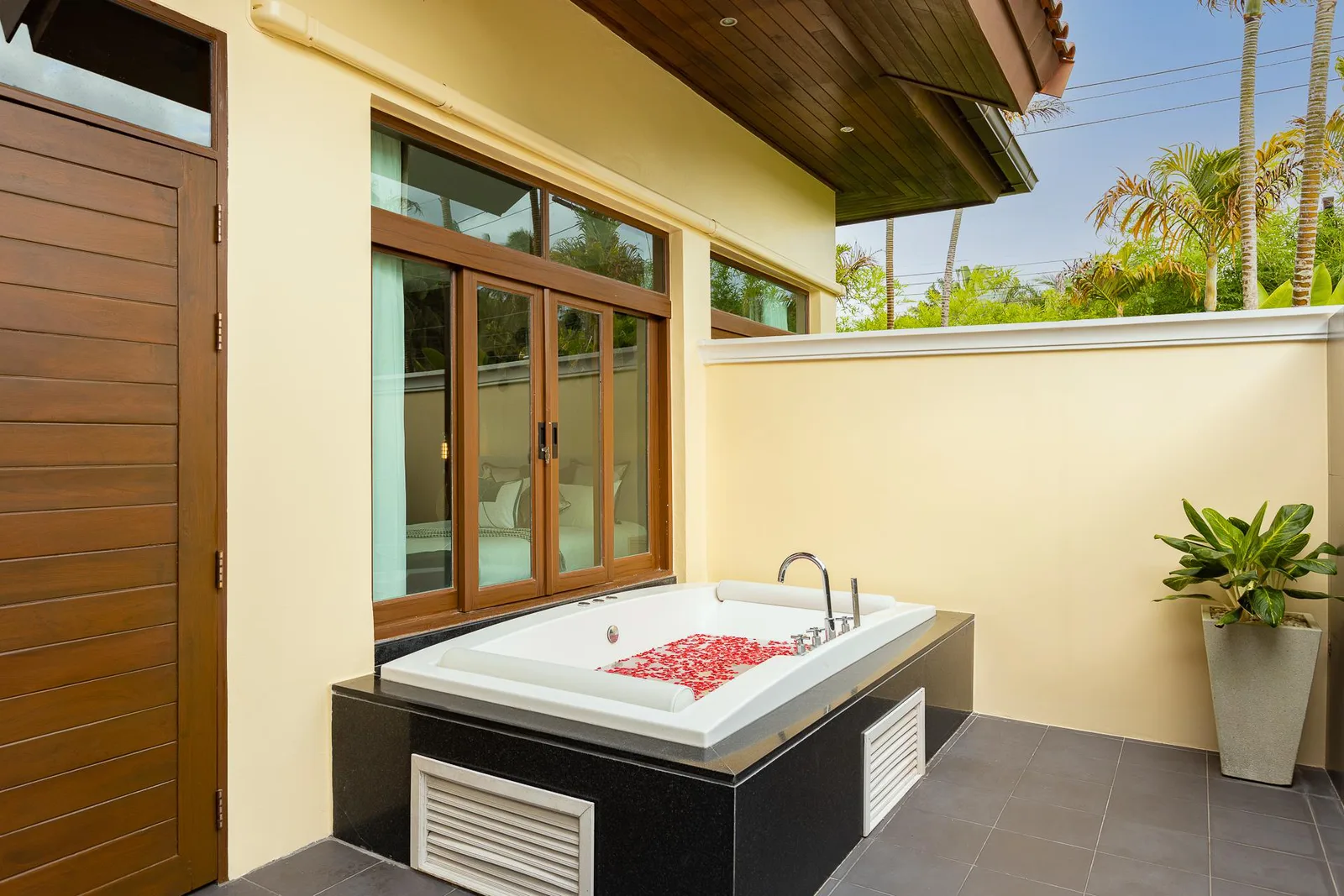 Ocean Palms Villa Bangtao 5