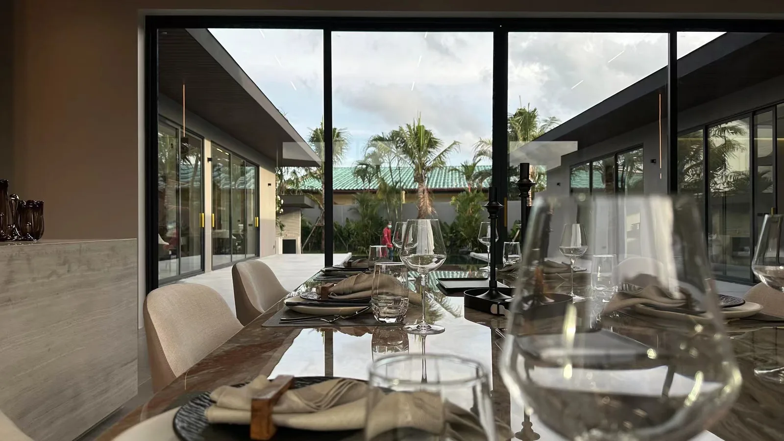 Sea Central Villa 10