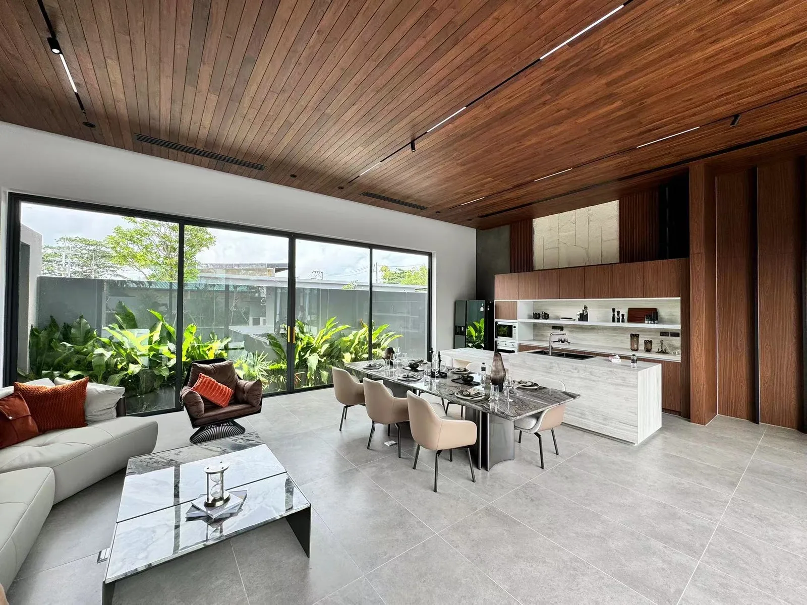 Sea Central Villa 9