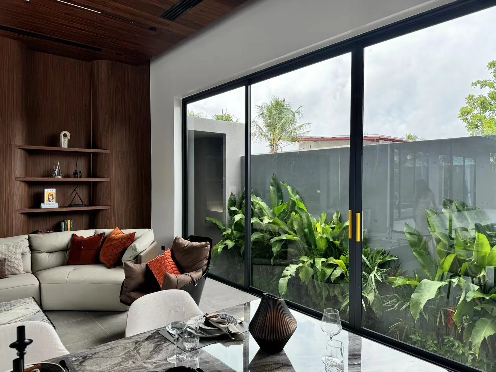 Sea Central Villa 11