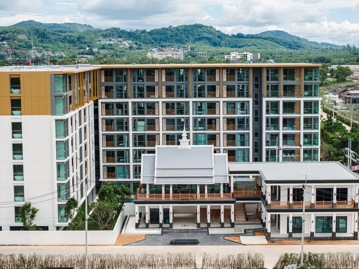 The Ozone Condominium Phase 1 2
