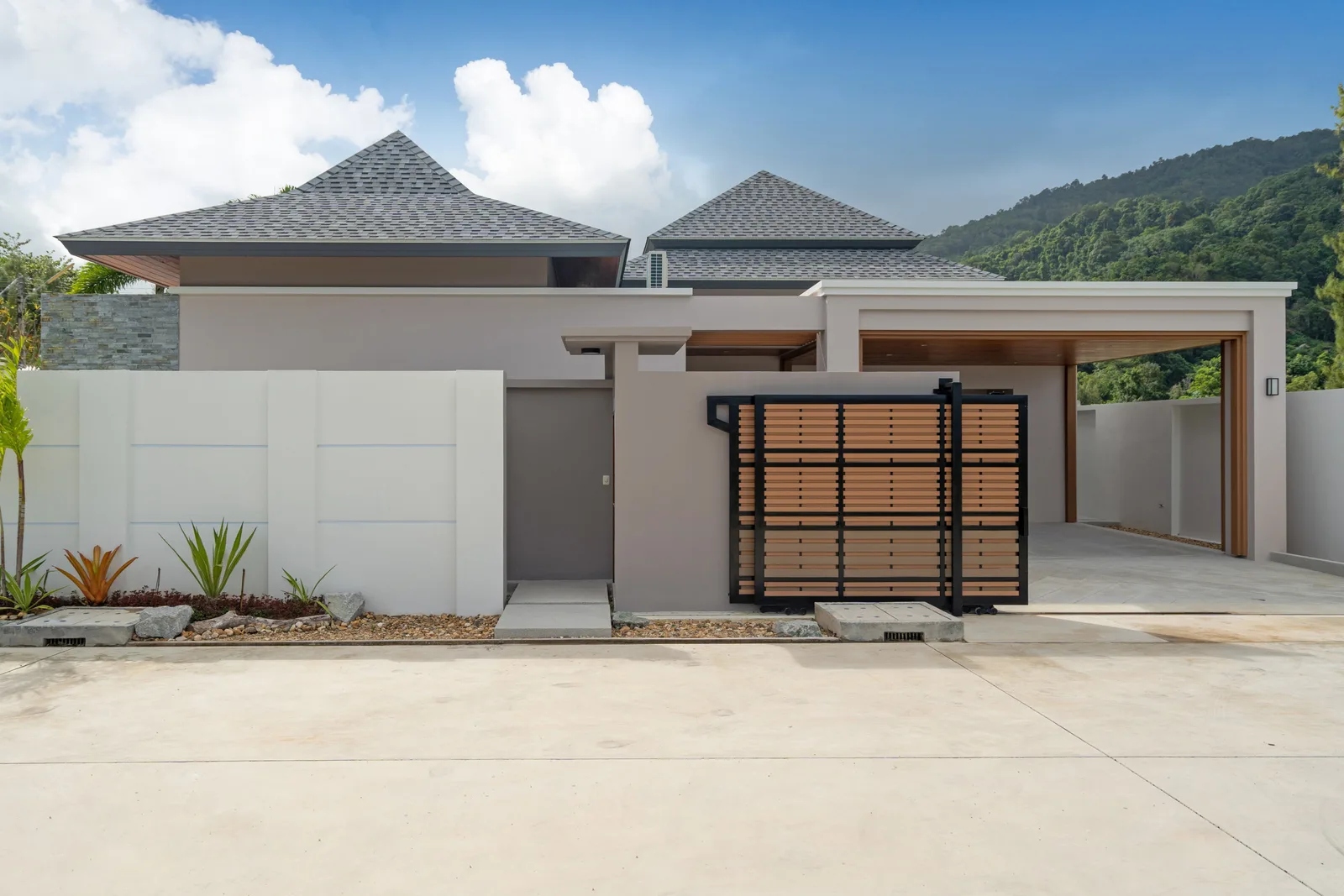 The Breeze villas 4